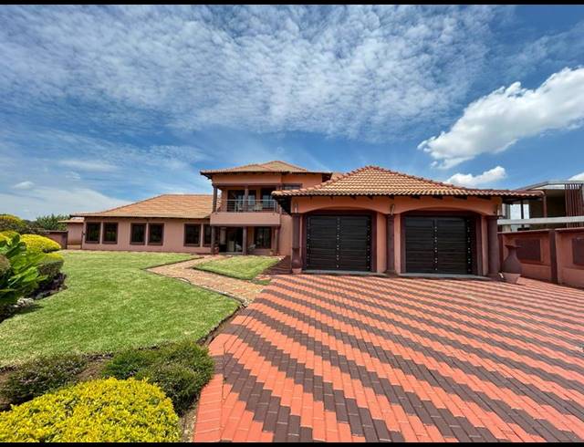 5 BEDROOM HOUSE FOR SALE IN SAVANNAH COUNTRY ESTATE